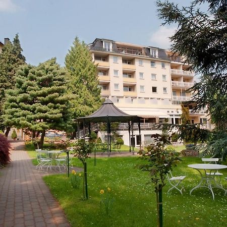 Parkhotel Am Taunus Oberursel Ngoại thất bức ảnh