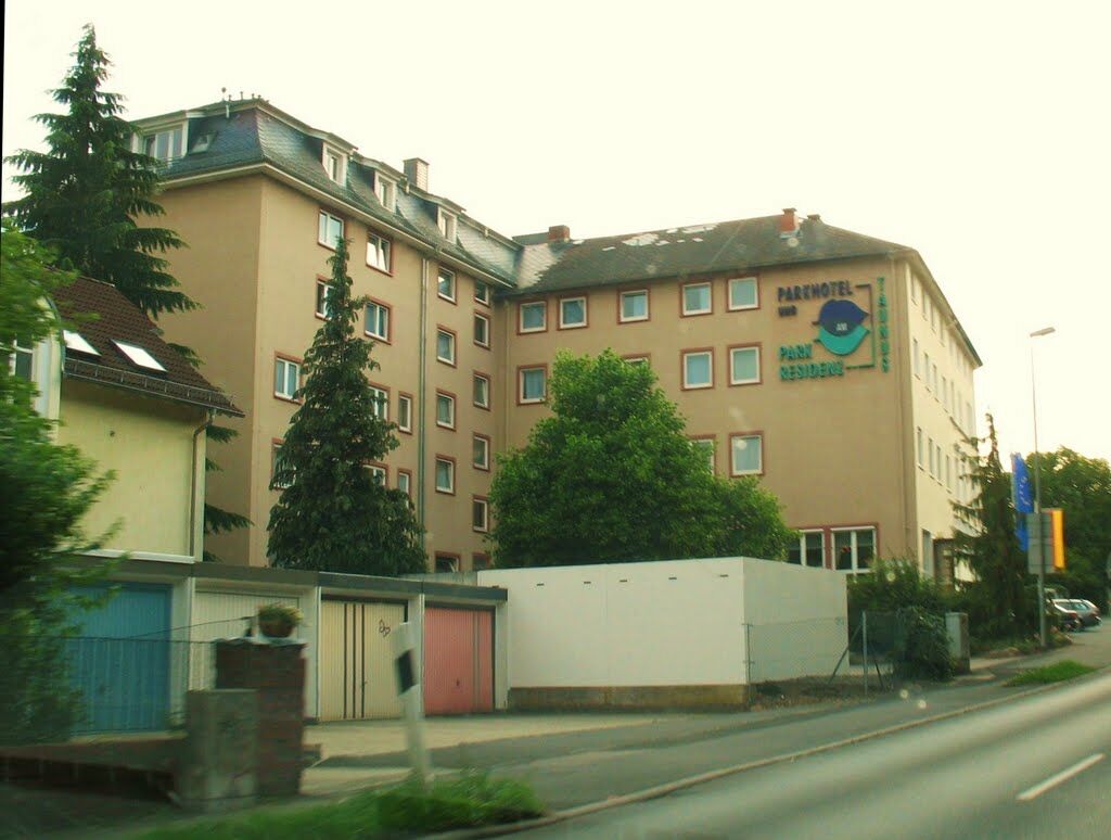 Parkhotel Am Taunus Oberursel Ngoại thất bức ảnh