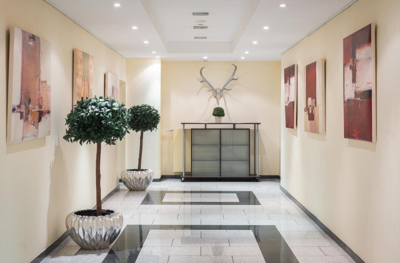 Parkhotel Am Taunus Oberursel Ngoại thất bức ảnh